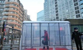 Dezbarrier para higienizar as pessoas