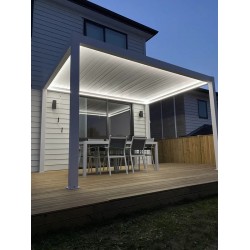 Pergola à ciel ouvert et stores de pluie et soleil 4m x 4m x 2.5m Louvre Pergola Pergola LED - autoportante motorisée (blanche)