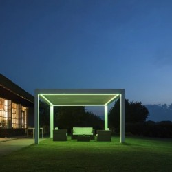 Osłona przeciwsłoneczna w ogrodzie, altana z regulowanymi żaluzjami, 3m x 3m x 2,5 m Luwr Pergola LED - wolnostojąca / automatyczna (Biała) Osłona przeciwsłoneczna w ogrodzie, altana z regulowanymi żaluzjami, 3m x 3m x 2,5 m Luwr Pergola LED - wolnostojąca / automatyczna (Biała)