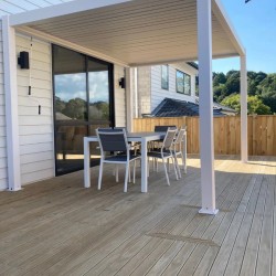 Pérgola al aire libre con persianas de lluvia y sol 4m x 4m x 2.5 m Pergola Louvre Pergola LED-independiente motorizado (blanco) Pérgola al aire libre con persianas de lluvia y sol 4m x 4m x 2.5 m Pergola Louvre Pergola LED-independiente motorizado (blanco)