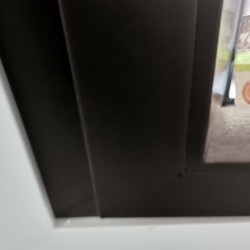 Вікно ПВХ з верхнім відкиданням, провітрюванням, і основним відкриттям 1350х1100 Вікно ПВХ з верхнім відкиданням, провітрюванням, і основним відкриттям 1350х1100