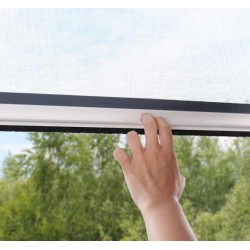 Mosquitera para ventanas de PVC