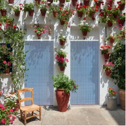 Защитная завеса из ленты  Защитная завеса из ленты