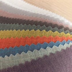 Écran, panneaux japonais propiatnye, rideaux verticaux sont larges, traités avec de la résine, résistance accrue, durabilité Écran, panneaux japonais propiatnye, rideaux verticaux sont larges, traités avec de la résine, résistance accrue, durabilité