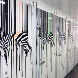 Многослойное ламинированное стекло УФ печать любого рисунка Многослойное ламинированное стекло УФ печать любого рисунка